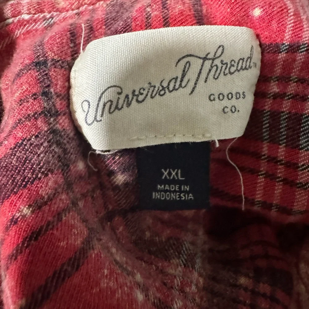 Women's Metallica distressed Red Plaid Flannel Shirt - Picture 3 of 3